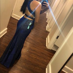 Glittery Night Prom Dress